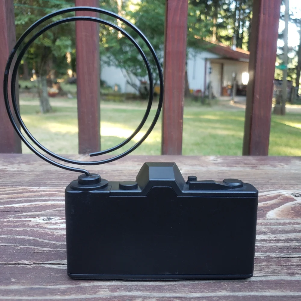 Camera Picture or Memo Holder [Set Of 3]